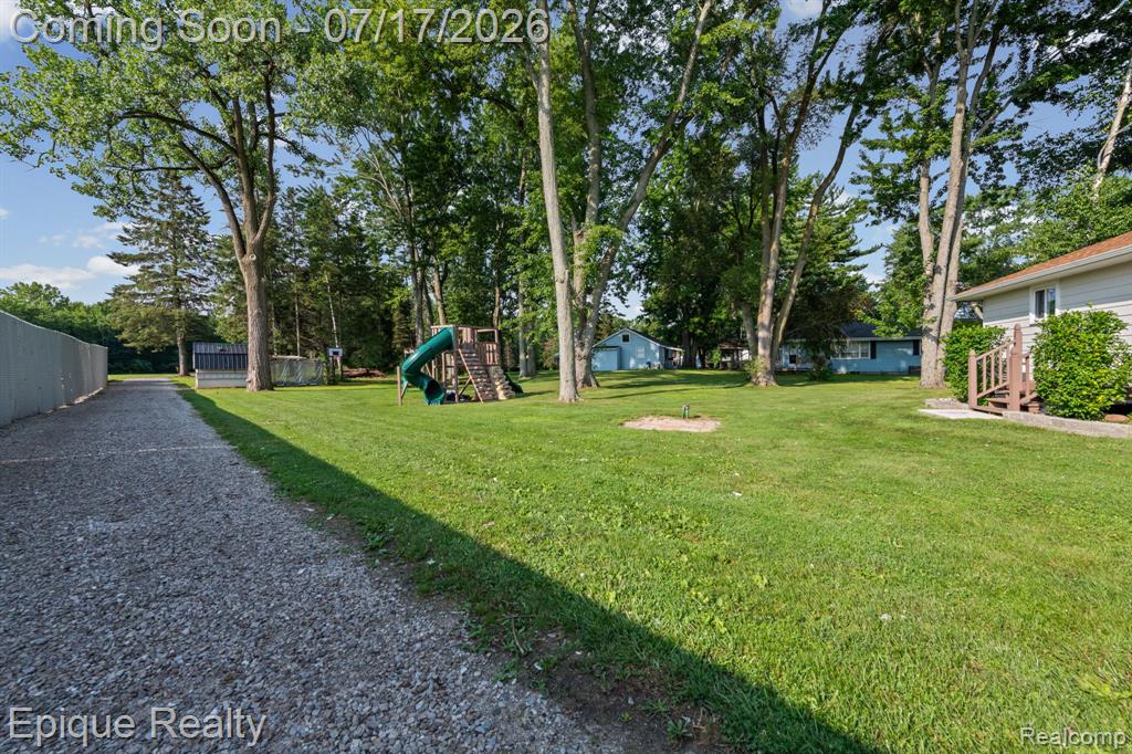 5155 Gratiot Avenue, St. Clair, MI 48079 — Photo 34