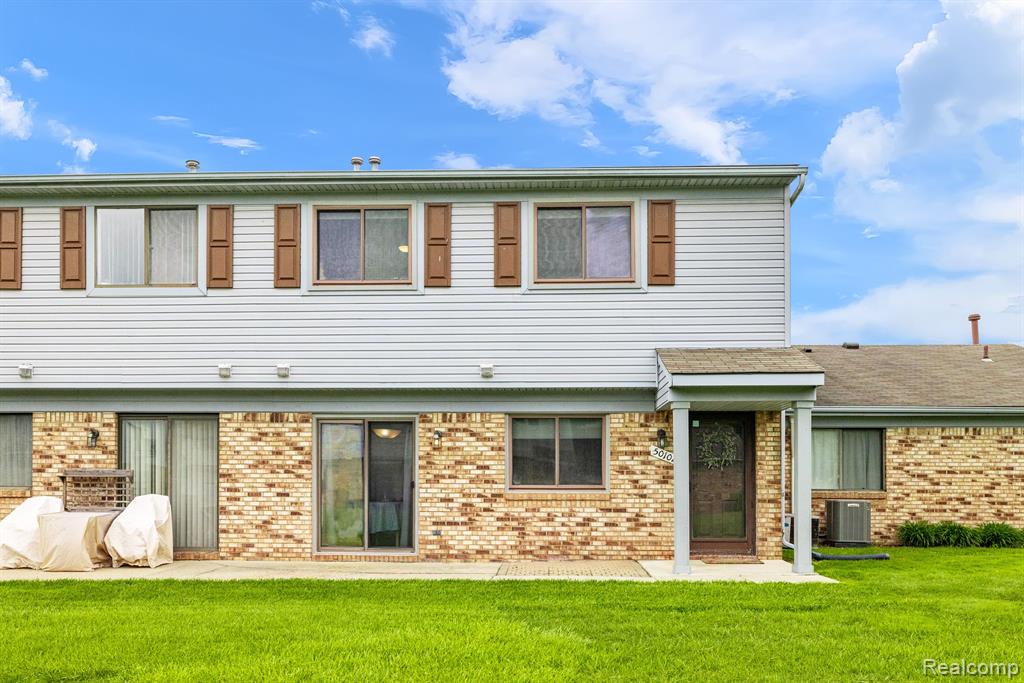 50102 S ANGELO, Chesterfield, MI 48047 — Photo 4