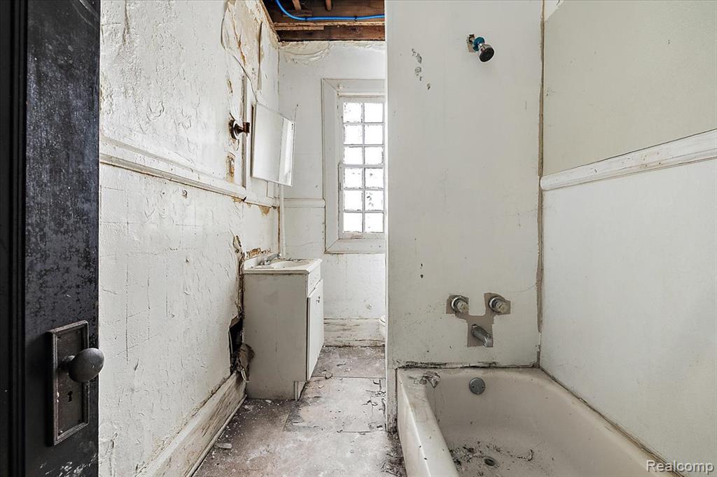 3000 Field Street, Detroit, MI 48214 — Photo 18