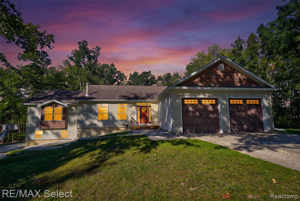14424 Cole Road, Linden, MI 48451