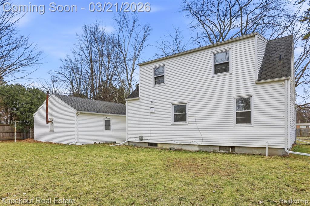 1060 Cross Street, Saginaw, MI 48602 — Photo 33