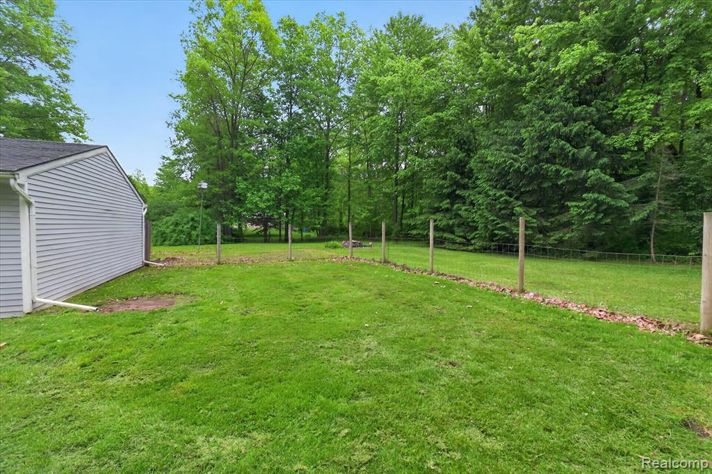 41303 Harris Road, Belleville, MI 48111 — Photo 44