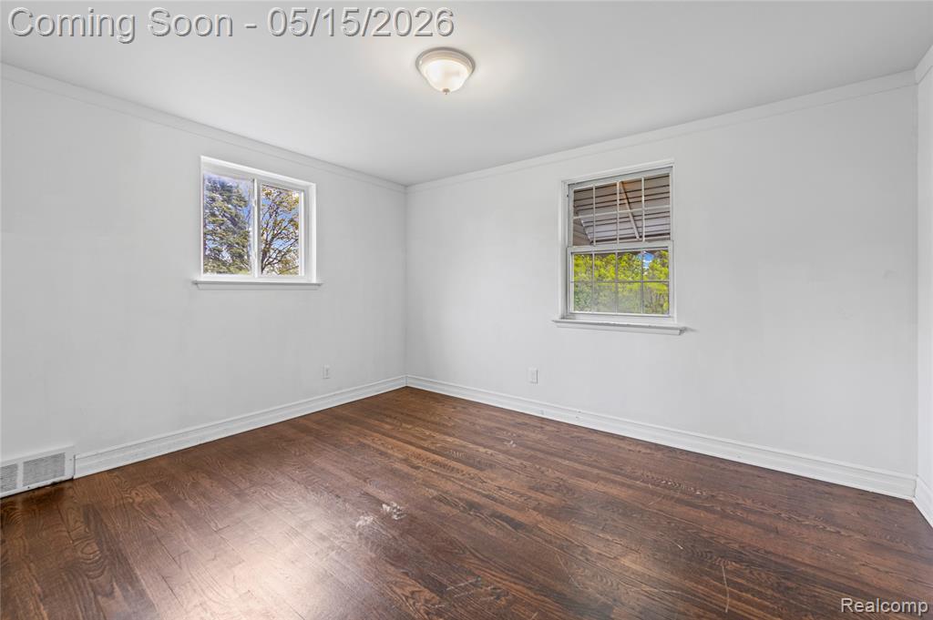 29687 Boewe Drive, Warren, MI 48092 — Photo 28