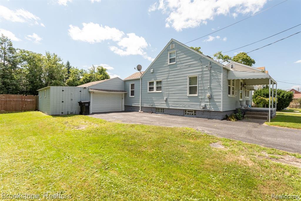 6235 DALLAS Street, Monroe, MI 48161 — Photo 26