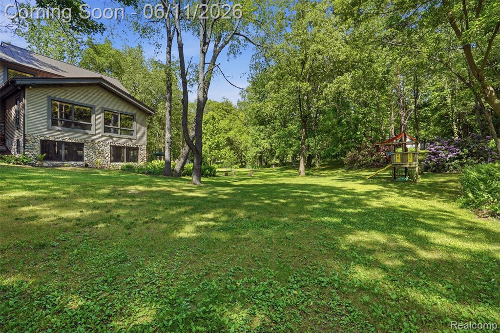 308 Nuthatch Road, Ortonville, MI 48462 — Photo 45
