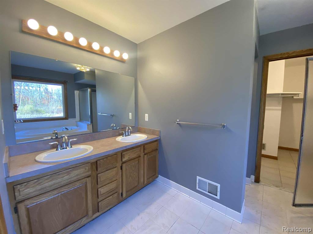 4845 Palms Road, Casco, MI 48064 — Photo 24