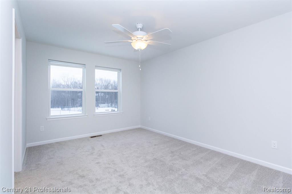 4849 Parkside Lane, Troy, MI 48085 — Photo 12