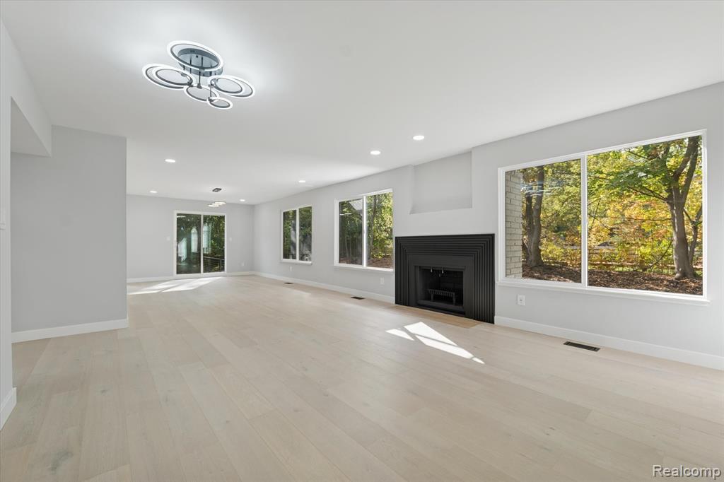 3668 Bayou Drive, West Bloomfield, MI 48323 — Photo 6