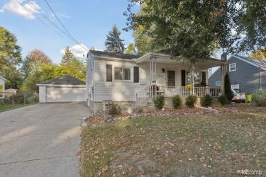 5108 McLain Street, Swartz Creek, MI 48473 — front exterior