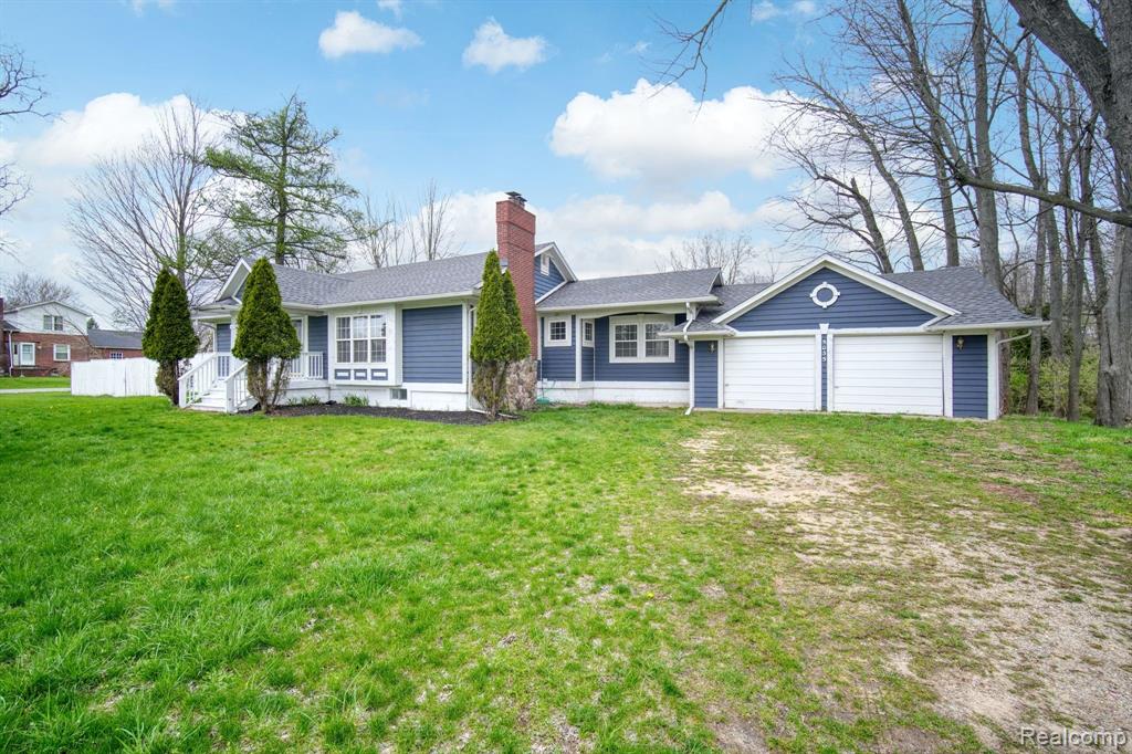 5035 CENTER Road, Linden, MI 48451 — Photo 2
