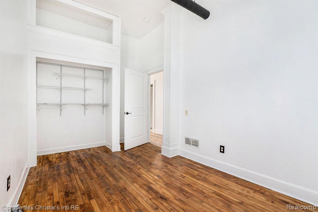 8820 JOSEPH CAMPAU Street, 3, Hamtramck, MI 48212 — Photo 12