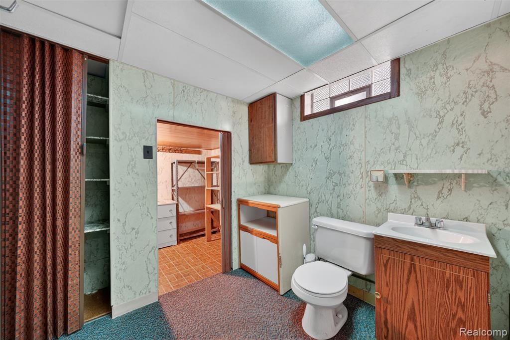619 Highland Avenue, Lincoln Park, MI 48146 — Photo 38