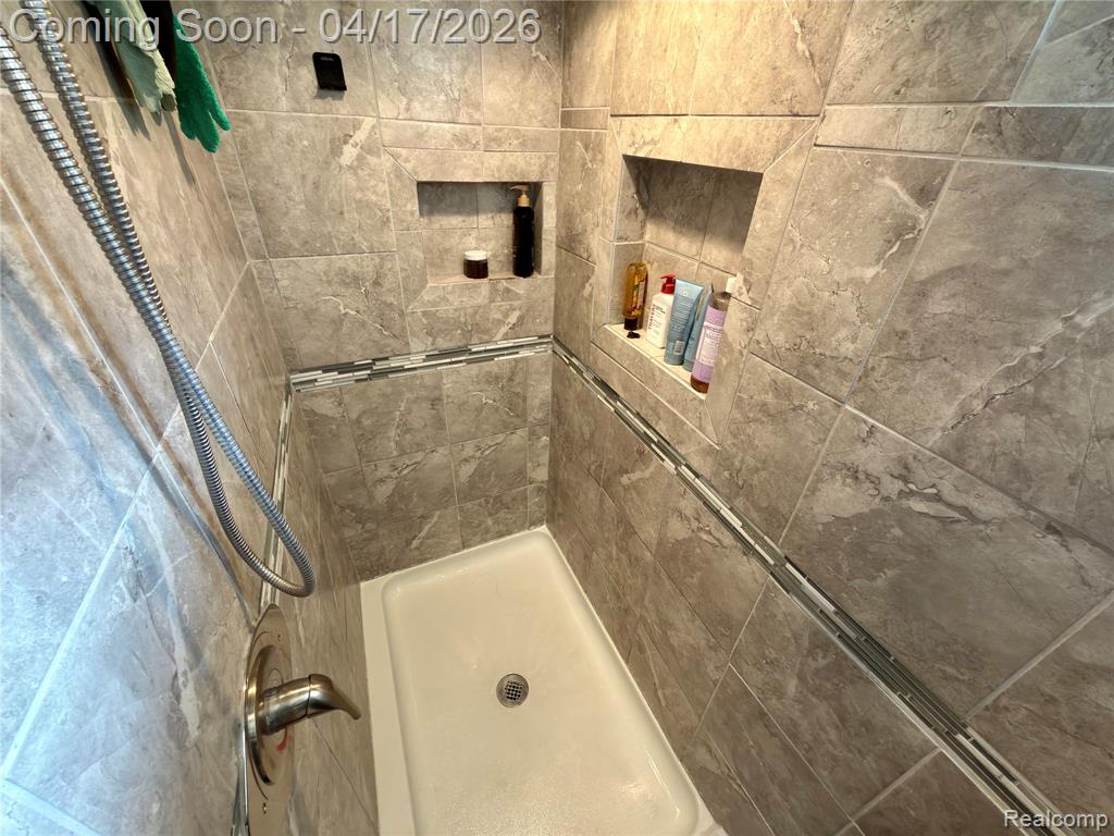 6778 Kolb Avenue, Allen Park, MI 48101 — Photo 14