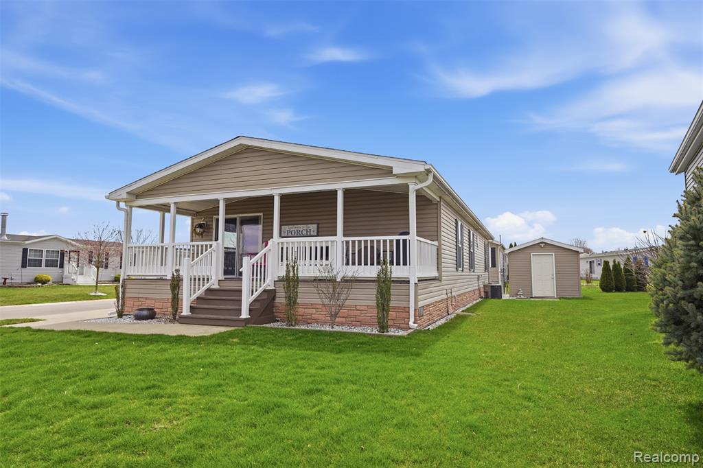 4425 Wynnwood Drive, Howell, MI 48843 — Photo 24