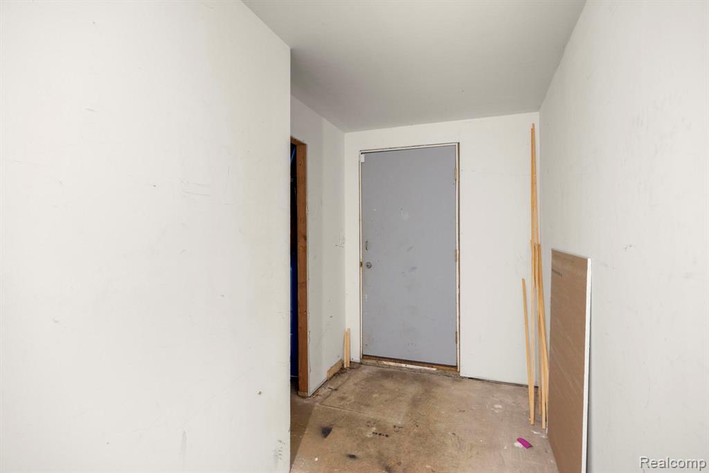 2931 N Lake Pleasant Road, Attica, MI 48412 — Photo 36