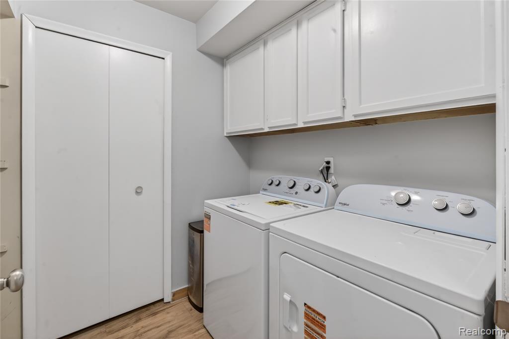 10228 Nancys Boulevard, Grosse Ile, MI 48138 — Photo 18