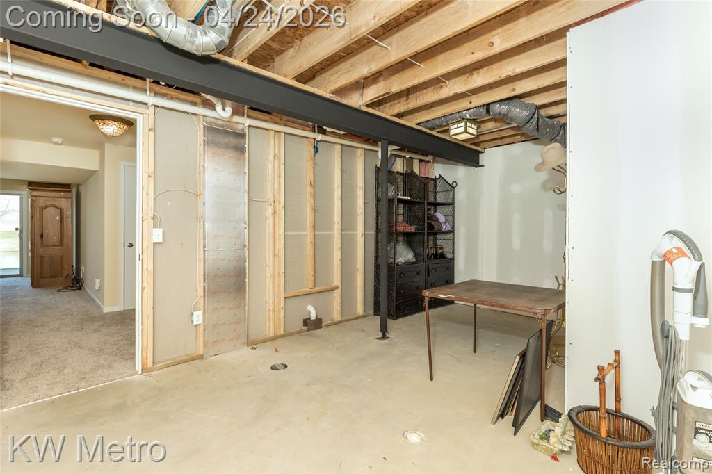 1398 Mallard Drive, Burton, MI 48509 — Photo 33