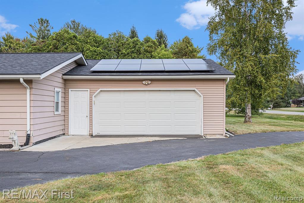 4010 PARKER Road, Fort Gratiot, MI 48059 — Photo 42