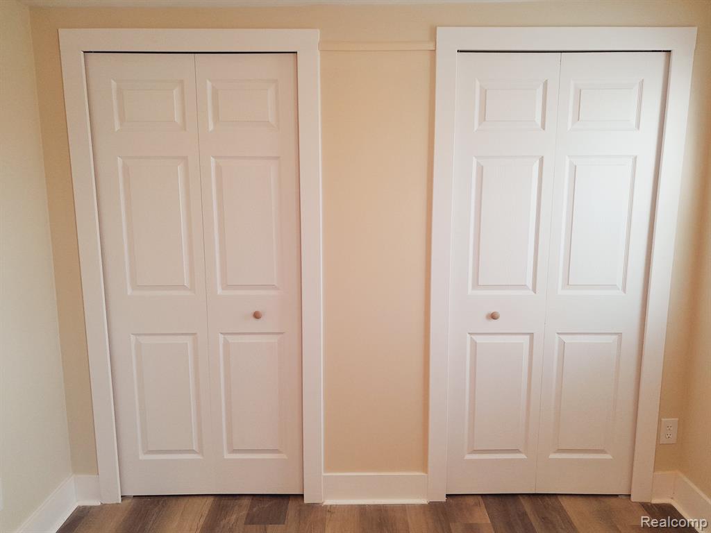 4098 E CARPENTER Road, Flint, MI 48506 — Photo 18