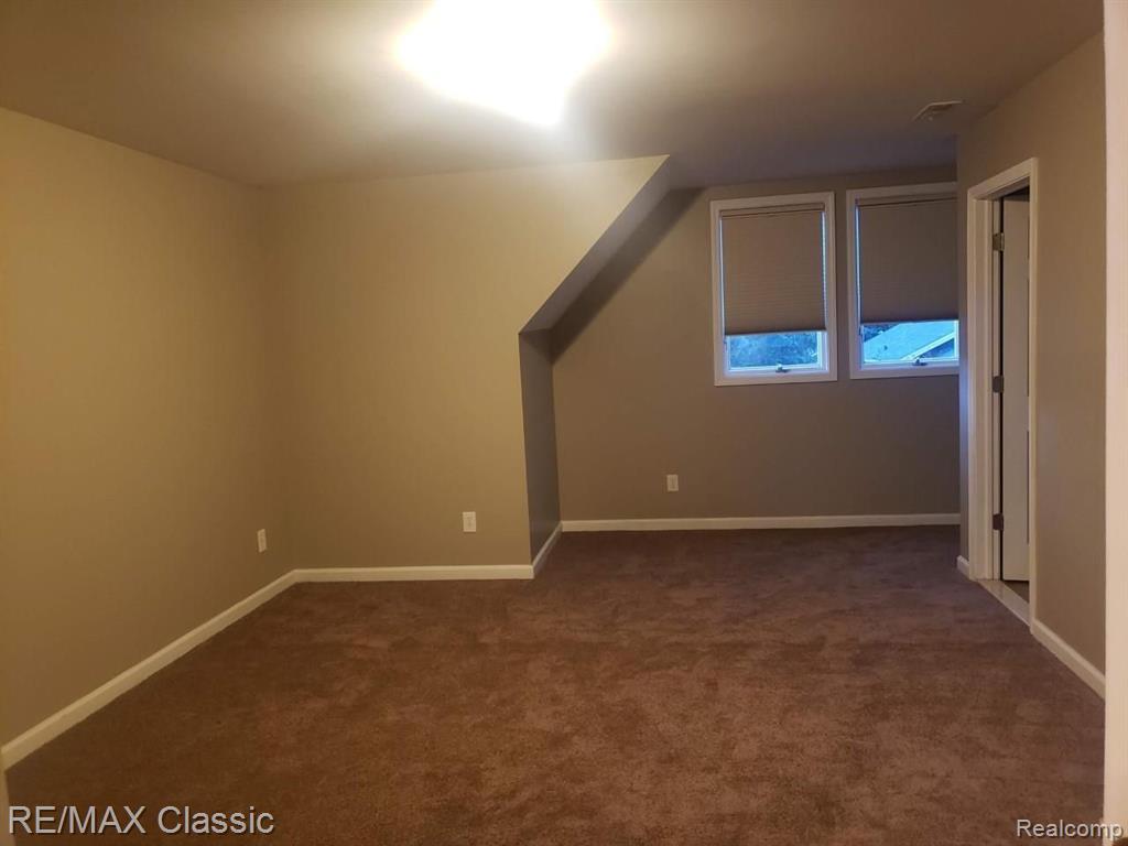 617 E 3RD Street, Royal Oak, MI 48067 — Photo 14