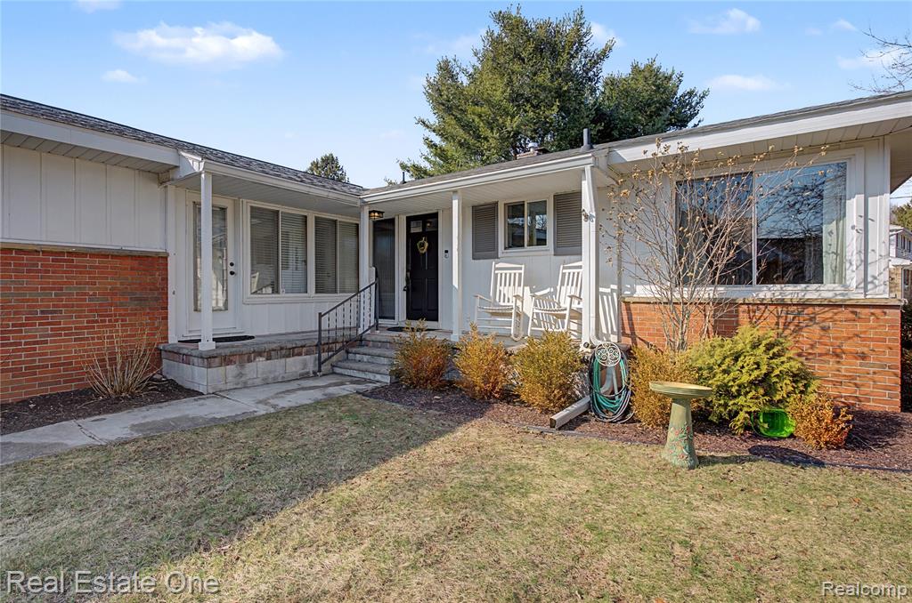 5388 Daniel Drive, Brighton, MI 48114 — Photo 4
