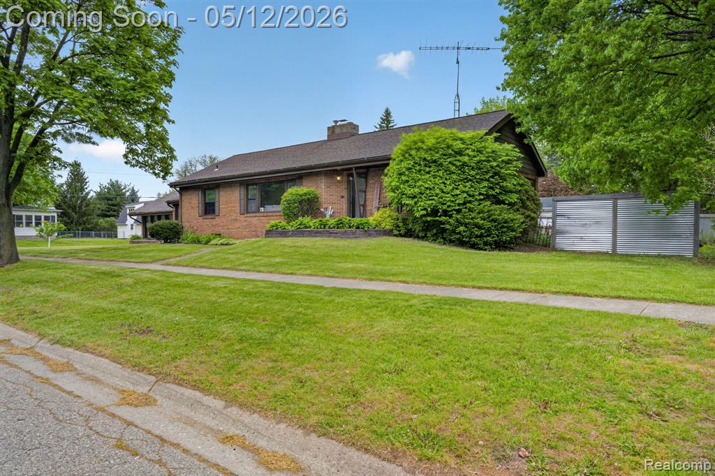 1209 Beatrice Street, Flushing, MI 48433 — Photo 3