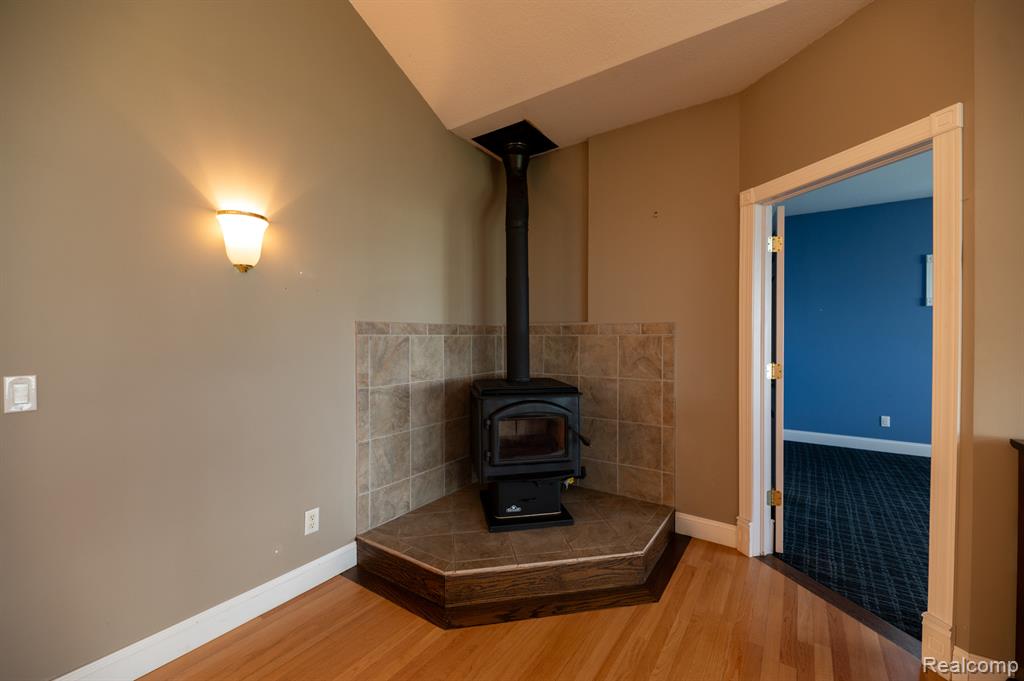 5871 Sandy Drive, Pinconning, MI 48650 — Photo 37