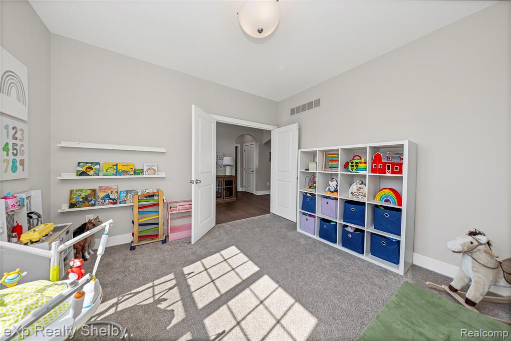 52322 Monaco Drive, Macomb, MI 48042 — Photo 23