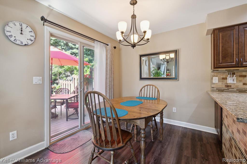41688 WHITE TAIL Lane, Canton, MI 48188 — Photo 8