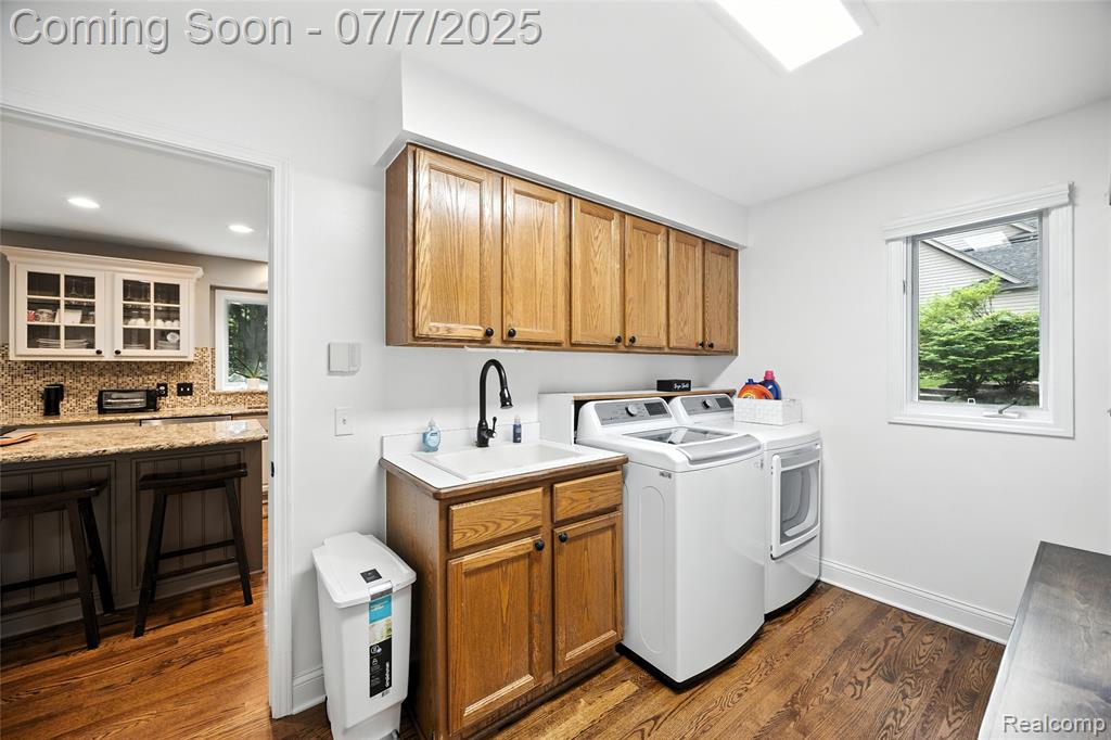 7098 Hickory Hollow Circle, Clarkston, MI 48348 — Photo 34