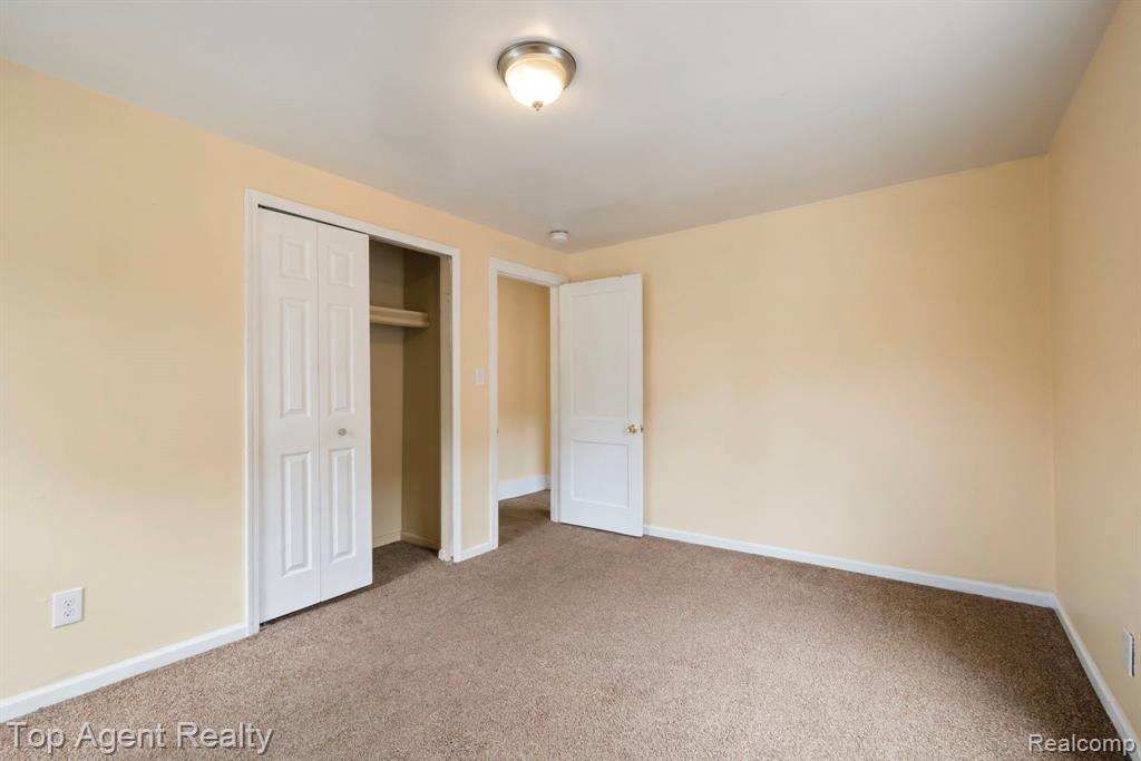 50 Henderson Street, Pontiac, MI 48341 — Photo 27