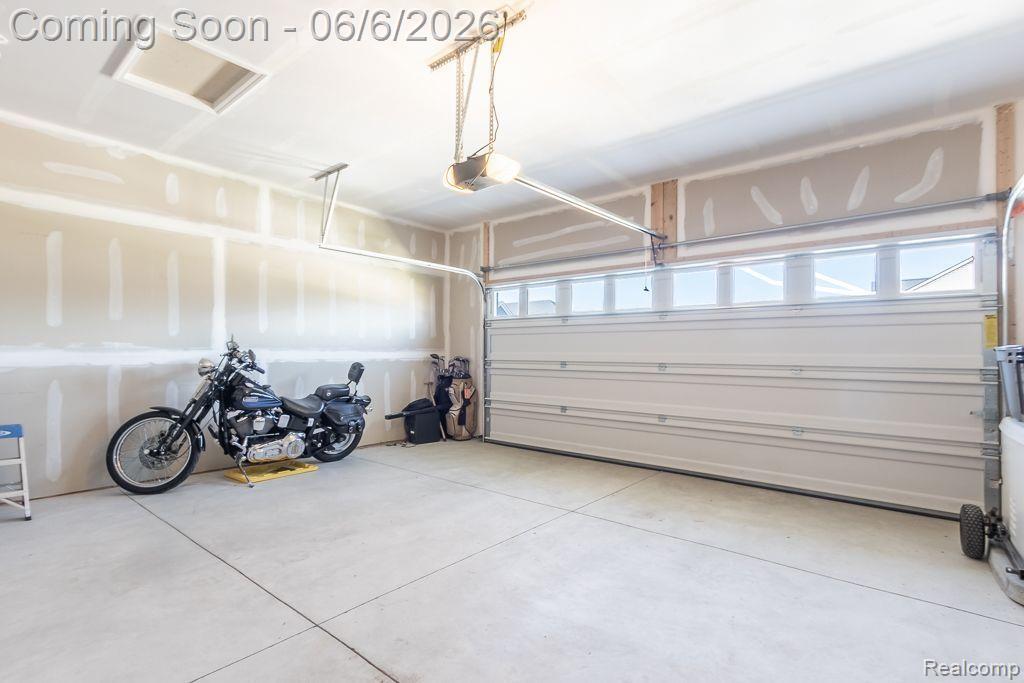 42504 ARBOR Drive, Clinton Twp, MI 48038 — Photo 25