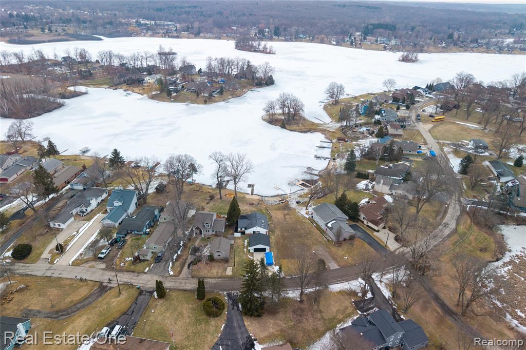 10428 King Road, Davisburg, MI 48350 — Photo 15