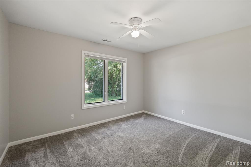 51429 Morowske Drive, Shelby Twp, MI 48316 — Photo 17