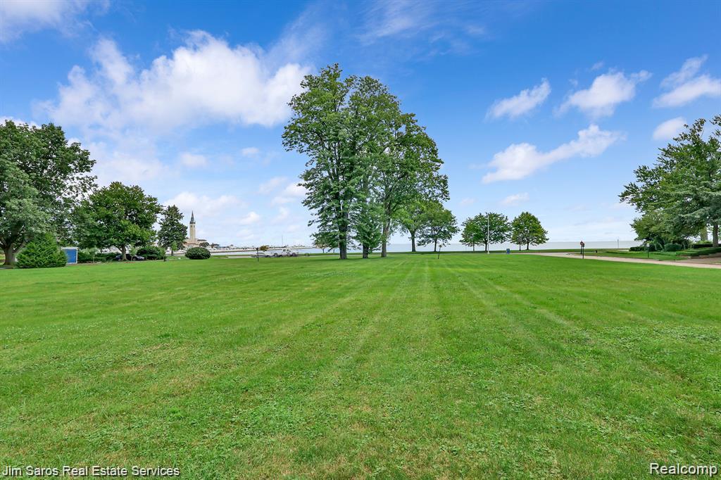 745 Lake Shore Road, Grosse Pointe Shores, MI 48236 — Photo 5
