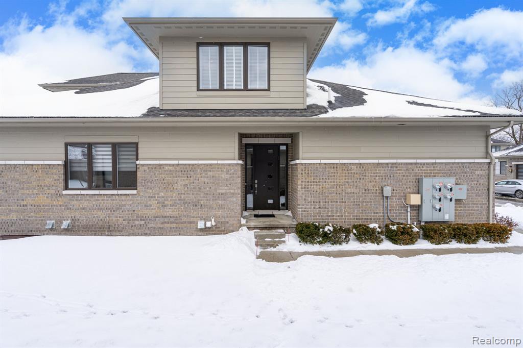 7484 Gramercy Circle, West Bloomfield, MI — Photo 53