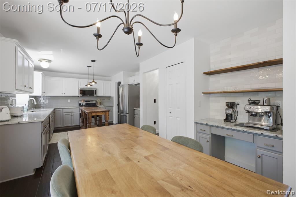 49324 Stratford Drive, New Baltimore, MI 48047 — Photo 16