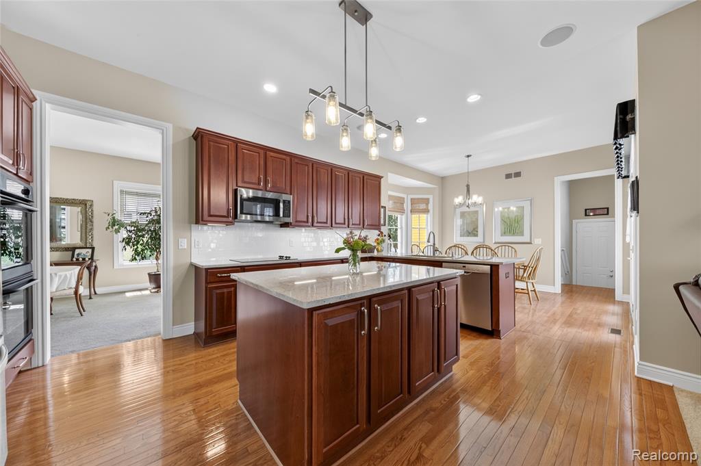 50325 Hancock Street, Canton, MI 48188 — Photo 20