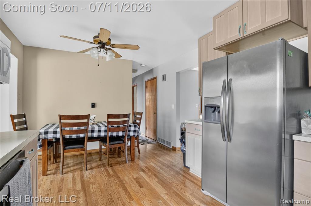 245 Bates Lane, Monroe, MI 48162 — Photo 9