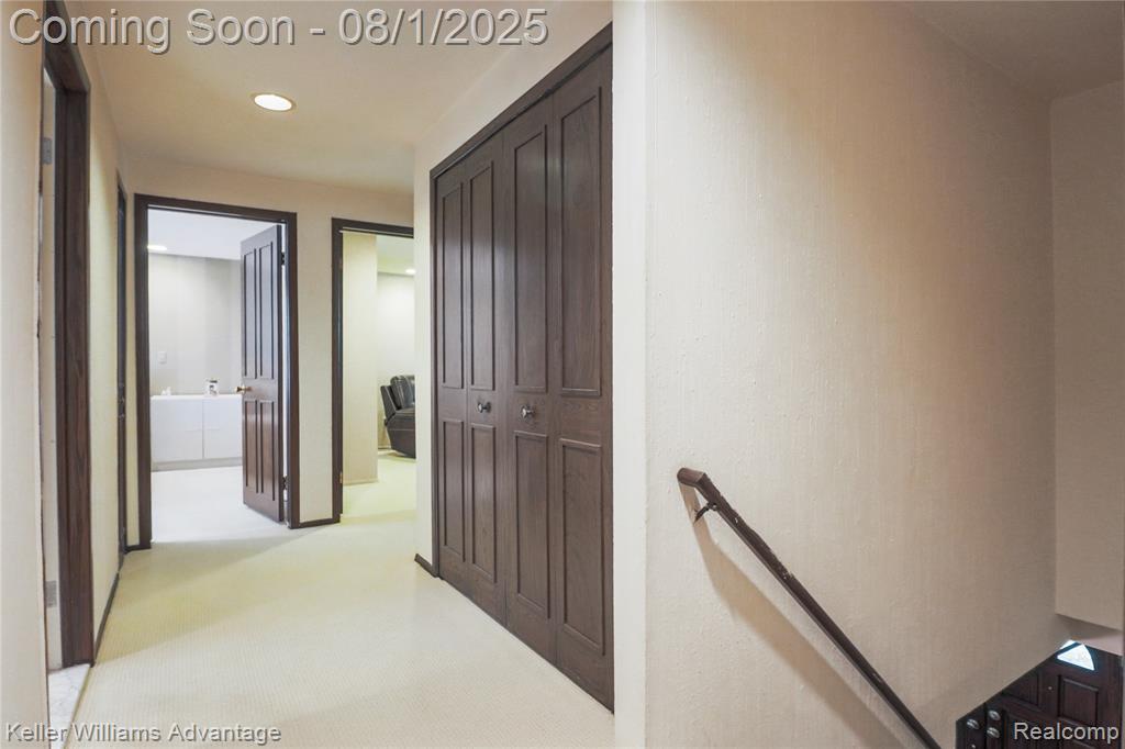 5349 Greenbriar Drive, West Bloomfield, MI 48323 — Photo 34