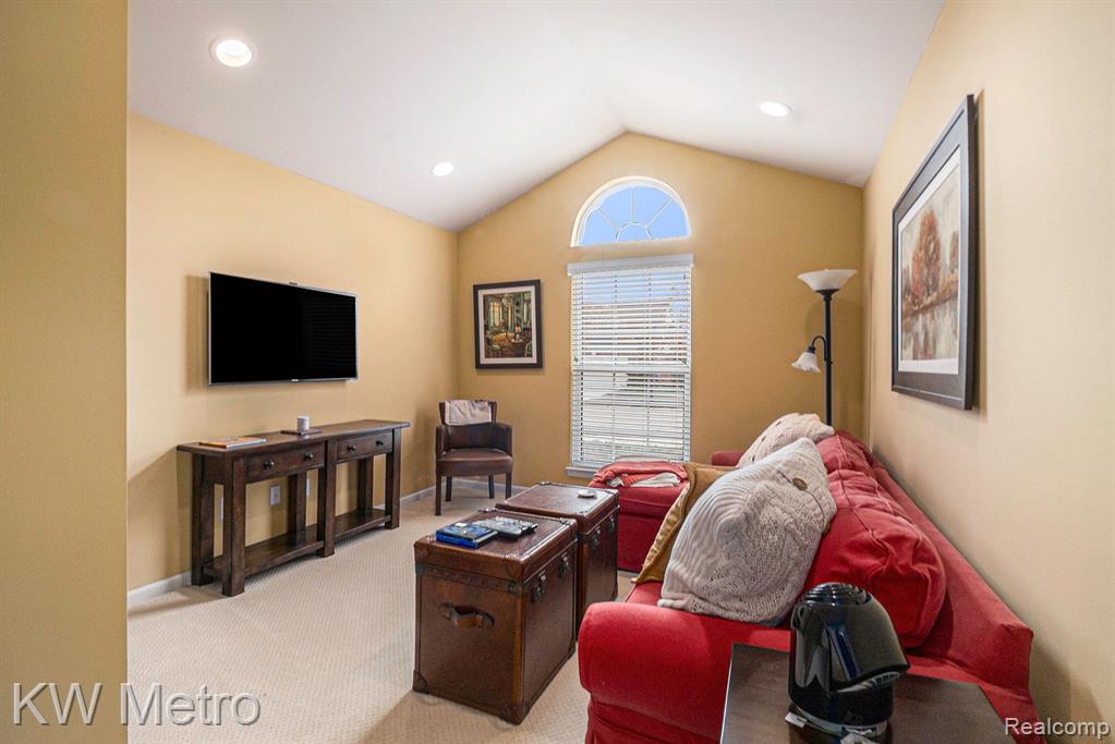 40637 LENOX PARK Drive, Novi, MI 48377 — Photo 16