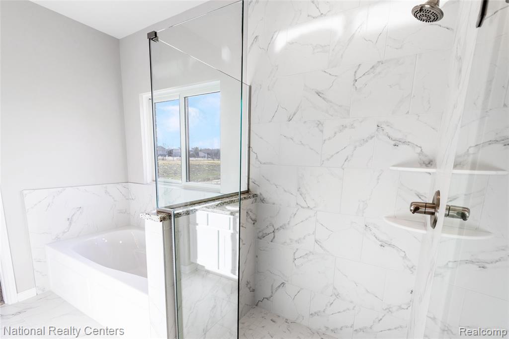 53207 Woodland, Chesterfield, MI 48047 — Photo 18