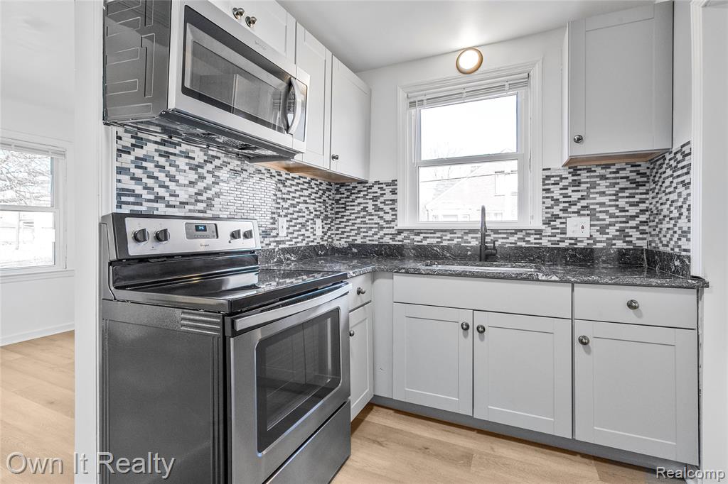 16612 Prevost Street, Detroit, MI 48235 — Photo 9
