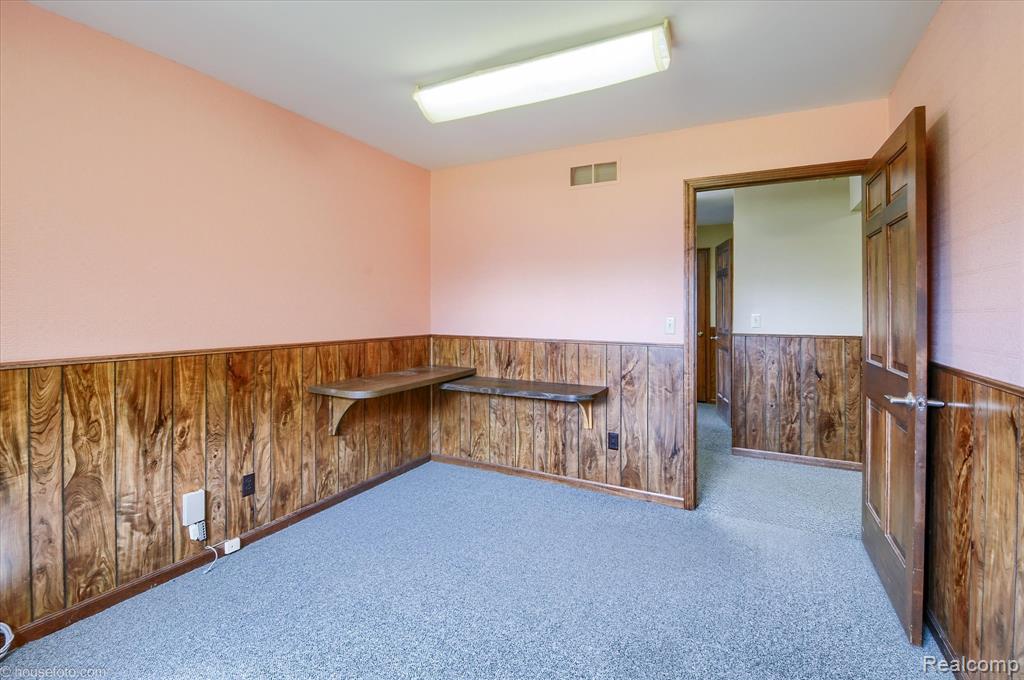 520 Imlay City Road, Lapeer, MI 48446 — Photo 14