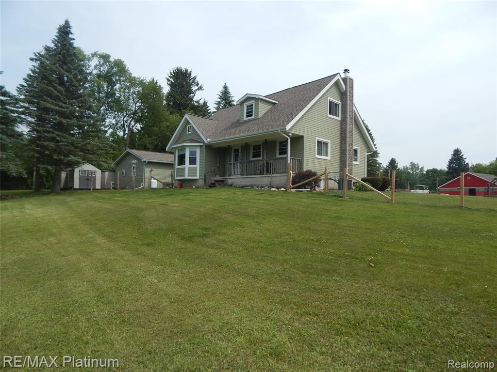 2025 W Rose Center Road, Holly, MI 48442 — Photo 33