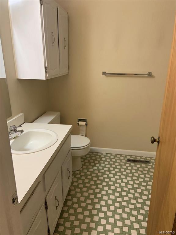 6320 Laurentian. Court, Flint, MI 48532 — Photo 19