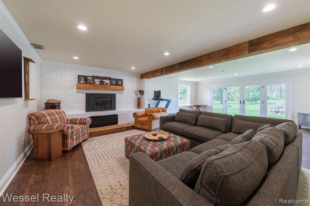 64527 KILDARE Drive, Washington, MI 48095 — Photo 24
