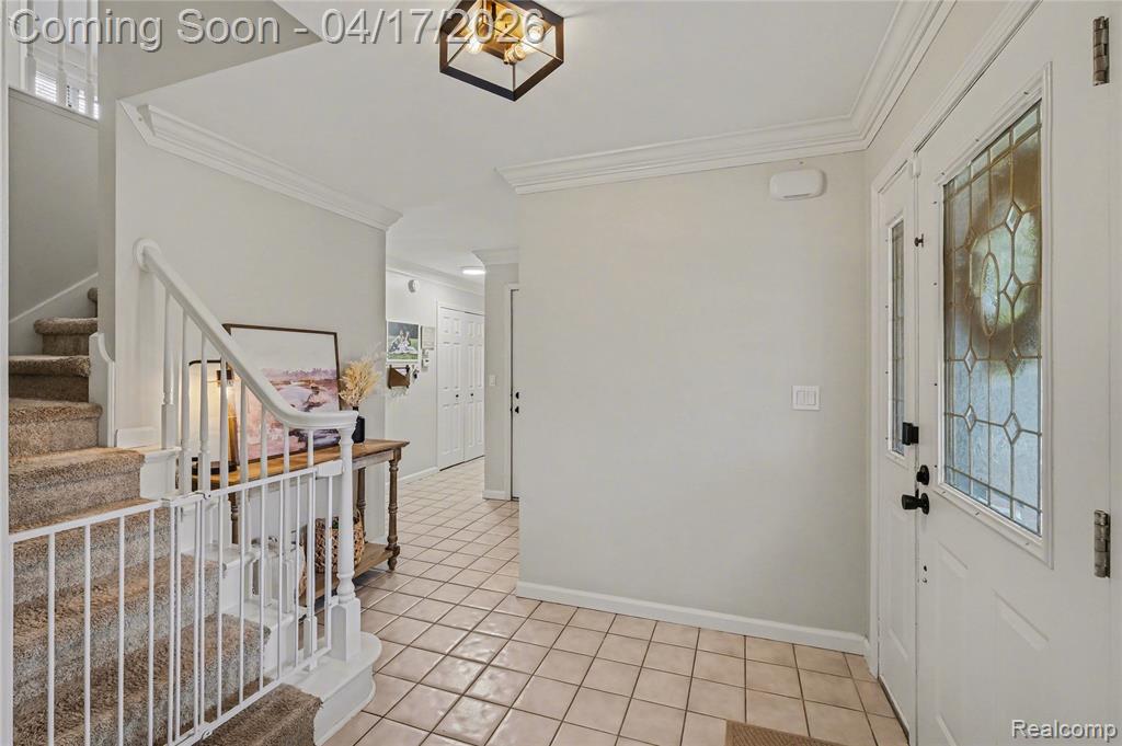 2228 Lost Creek Drive, Flushing, MI 48433 — Photo 4