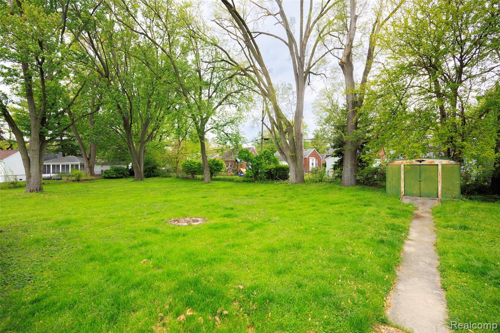 11431 Tecumseh, Redford, MI 48239 — Photo 24