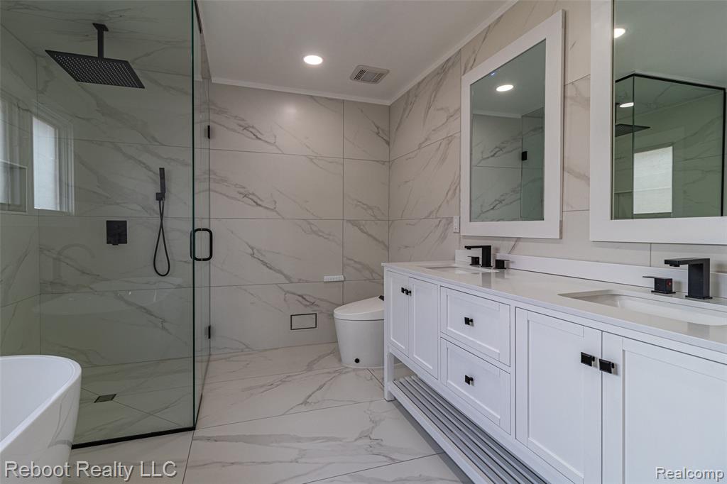 21294 Ascot Drive, Macomb, MI 48044 — Photo 56